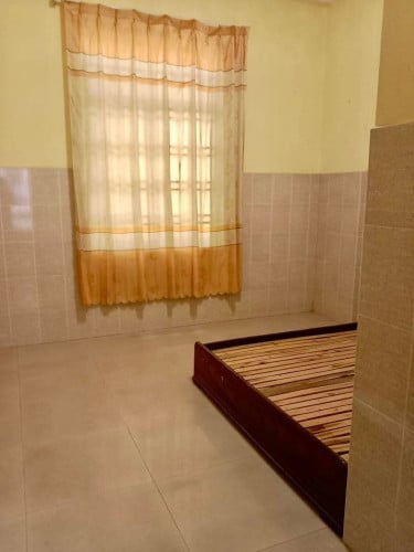 ផ្ទះជួលរកស៊ីនៅជិតផ្សារតូចទួលសង្កែរ​Shophouse for rent