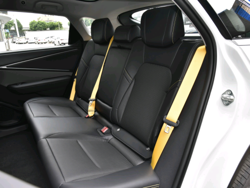 ក្រុមហ៊ុន Toyota bz5
