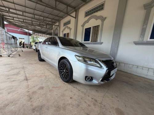 លក់​ប្រញាប់​លុយ​ TOYOTA Camry 010 XLE