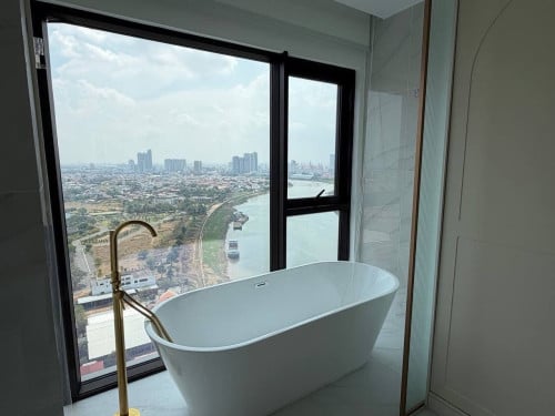 ✨ Luxury Penthouse | Vue Aston ✨  Sky Living Above the City