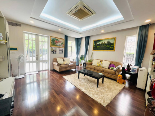 🏡វីឡាទោល Jasmina សម្រាប់លក់
