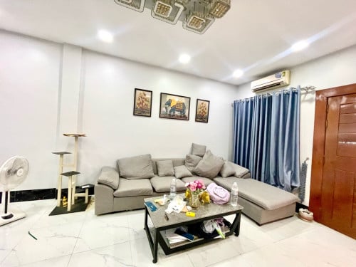 💥ផ្ទះ ដេគ័រថ្មីស្អាត លក់បន្ទាន់ខ្លាំង! នៅជាប់បុរីពិភពថ្មីចំការដូងគម្រោងទី៣ (Code: F-00088)