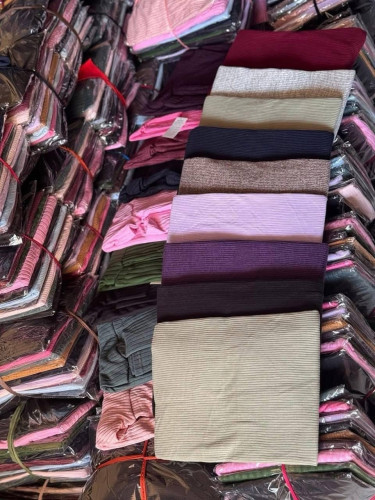 កក្អមសាច់ហុងកុង មានស្តុក📥🛍️1=5500៛5=25000៛10=50000៛