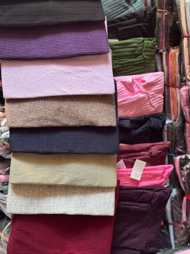 កក្អមសាច់ហុងកុង មានស្តុក📥🛍️1=5500៛5=25000៛10=50000៛