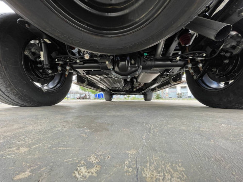 ខ្ចីញីញ Wildtrak 2024 BiTurbo 2CA ប្រផេះ