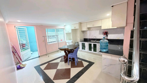 04 bedroom O1