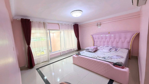 04 bedroom O1