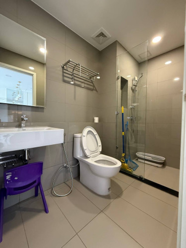 2 Bedroom Park Land TK