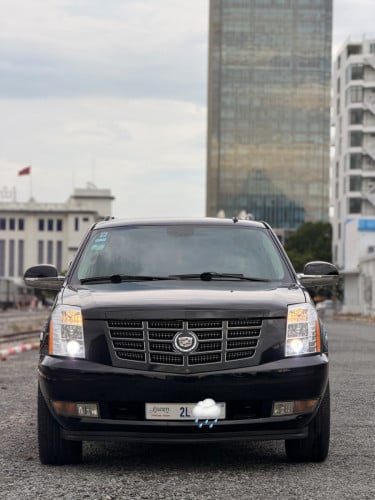 2008 Escalade ESV តួវែង