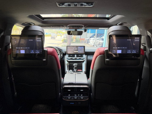 2022 VX.R TWIN TURBO 4000km អារ៉ាប់