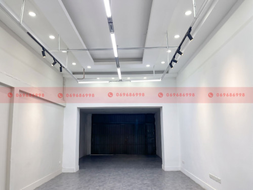 800 Sqm Showroom or Retail On Main Road For Lease, Sen Sok Area