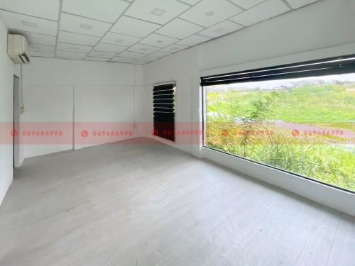 800 Sqm Showroom or Retail On Main Road For Lease, Sen Sok Area