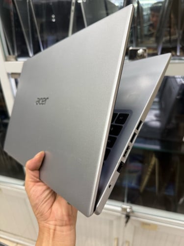 Acer Aspire 15 2021 (98%)
