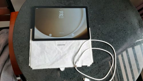 Almost new Galaxy A9+