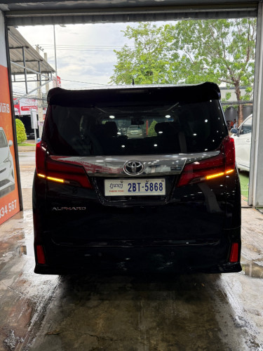 Alphard ឆ្នាំ2019 V4 សាំងសុទ្ធ