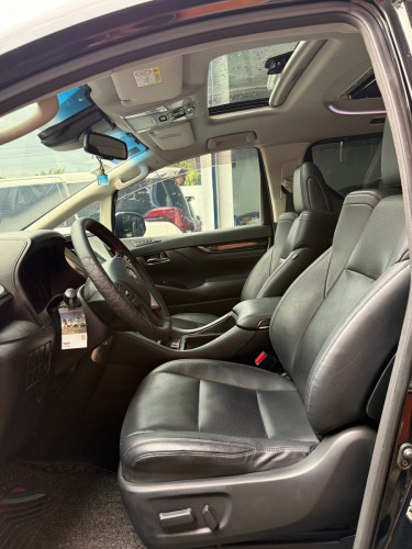Alphard ឆ្នាំ2019 V4 សាំងសុទ្ធ