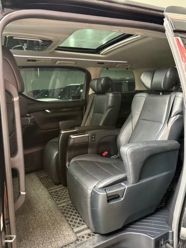 Alphard ឆ្នាំ2019 V4 សាំងសុទ្ធ