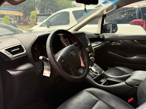 Alphard ឆ្នាំ2019 V4 សាំងសុទ្ធ