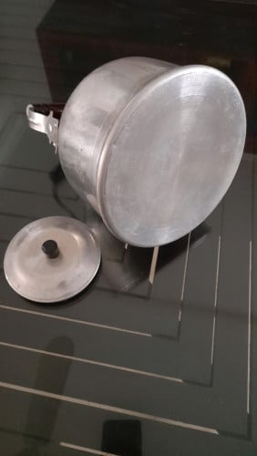 Aluminum kettle