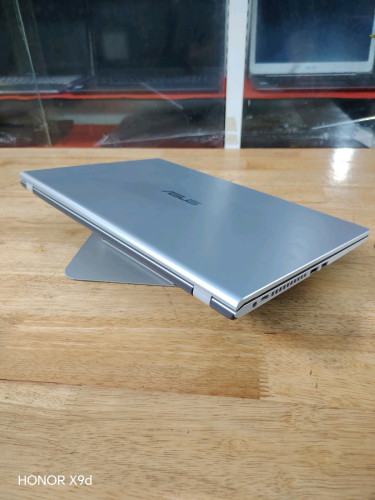 Asus​ i7(11Th) Ram 12GB M2 512GB VGA Nvidia 330MX 2GB Srecn 15.6'FHD