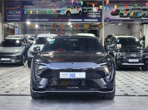 AVATR 11 2023 ( Range 650km 2Motor)
