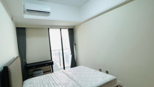 Big 1Bedroom high Floor resale