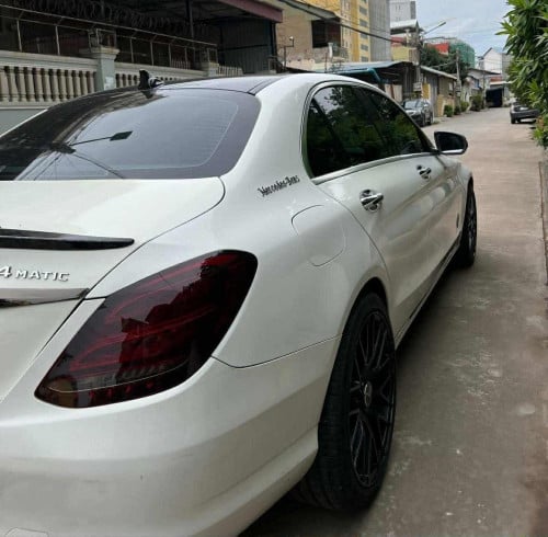 C300 2015 4Matic