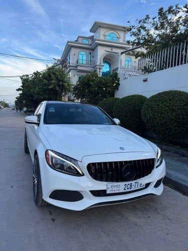 C300 2015 Luxury 4Matic