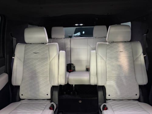 Cadillac Escalade ESV Sports platinum Black edition 2025 Full