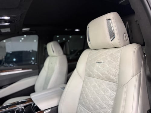 Cadillac Escalade ESV Sports platinum Black edition 2025 Full