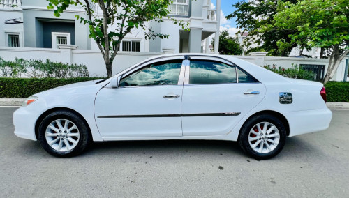 Camry LE 02 ឡានស្អាត រំលោះសុទ្ធបាន