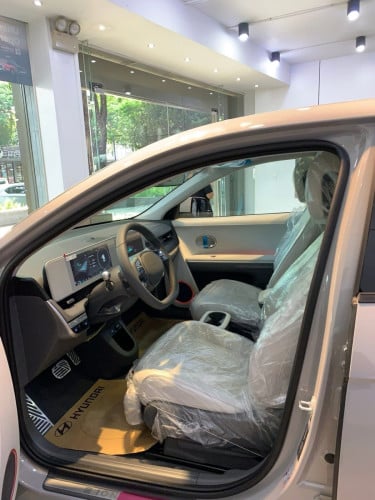 Clear Stock EV Car IONIQ5