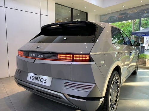 Clear Stock EV Car IONIQ5