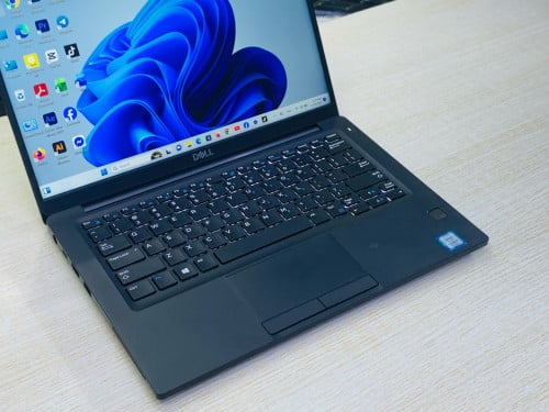 Dell Latitude 7390 13”FHD 1080