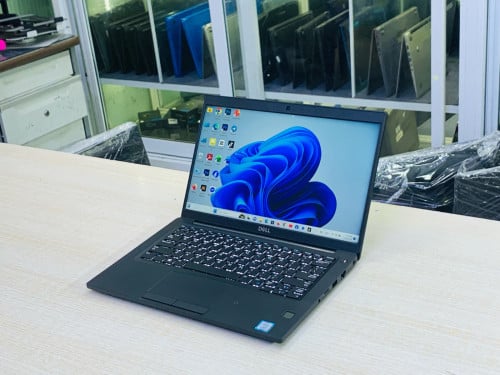 Dell Latitude 7390 13”FHD 1080