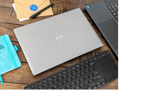 Dell Precision 5490 Ultra7-165H/32GB/1TB/14.0 FHD+ 500nits /RTX A1000/Win11 Pro Licensed.