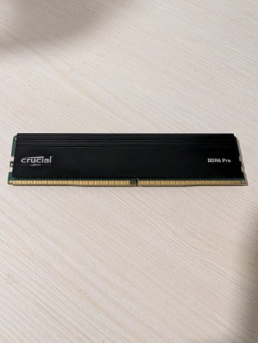 Desktop DDR4 RAM 32GB 3200 Mhz by Micron (Crucial)