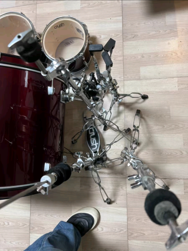 Drum set without cymbal 300$