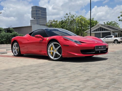 Ferrari 458 2013