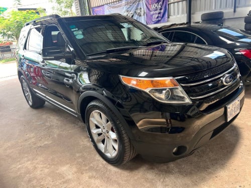 Ford explore 013/ឡានស្អាតទំនើប2AD****(សៀមរាប)