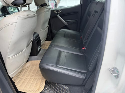 Ford Ranger XLT ឆ្នាំ 2022 ម្ចាស់ដើម សោ2គ្រាប់ ទឹកថ្នាំស្រិន100%