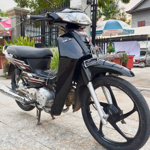 Honda Dream 2017