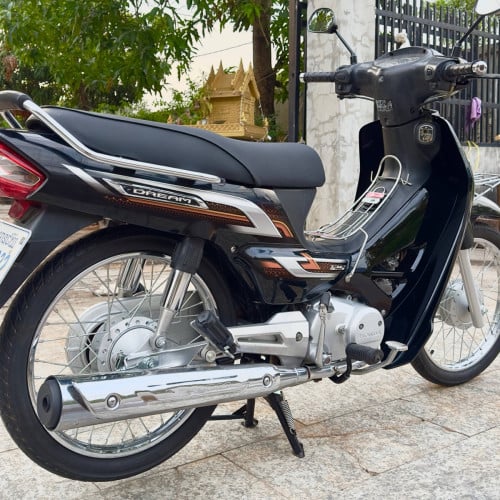 Honda Dream 2020