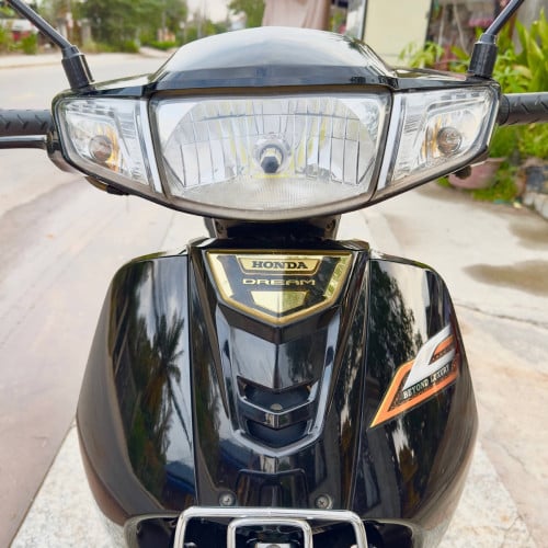 Honda Dream 2020