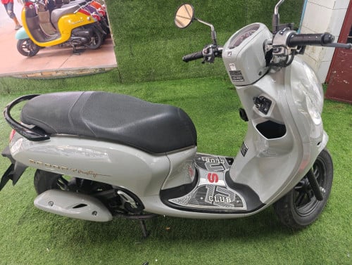 Honda Scopy 024 have tax New plate number good 98%
