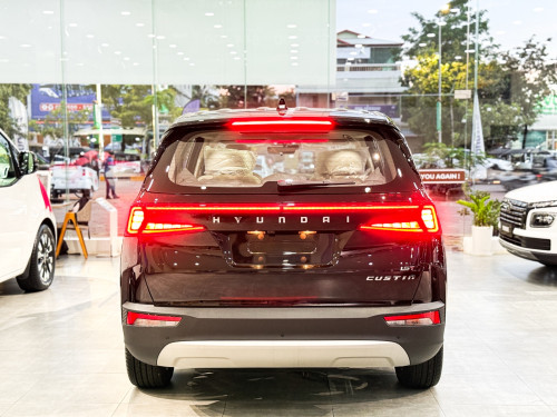 Hyundai CUSTIN តម្លៃពិសេសខ្លាំង
