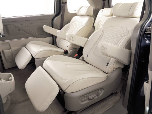 Hyundai CUSTIN តម្លៃពិសេសខ្លាំង