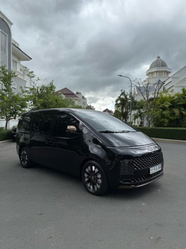 Hyundai Staria 2023