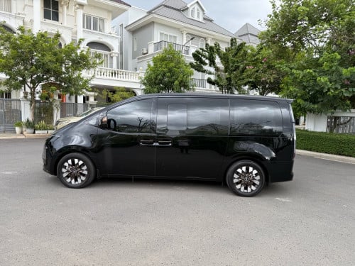 Hyundai Staria 2023