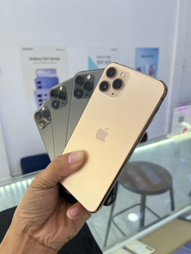 IPHONE 11 PRO